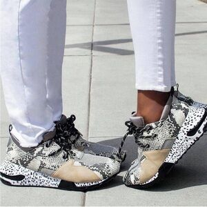 Steve Madden Cliff Snakeskin Sneakers